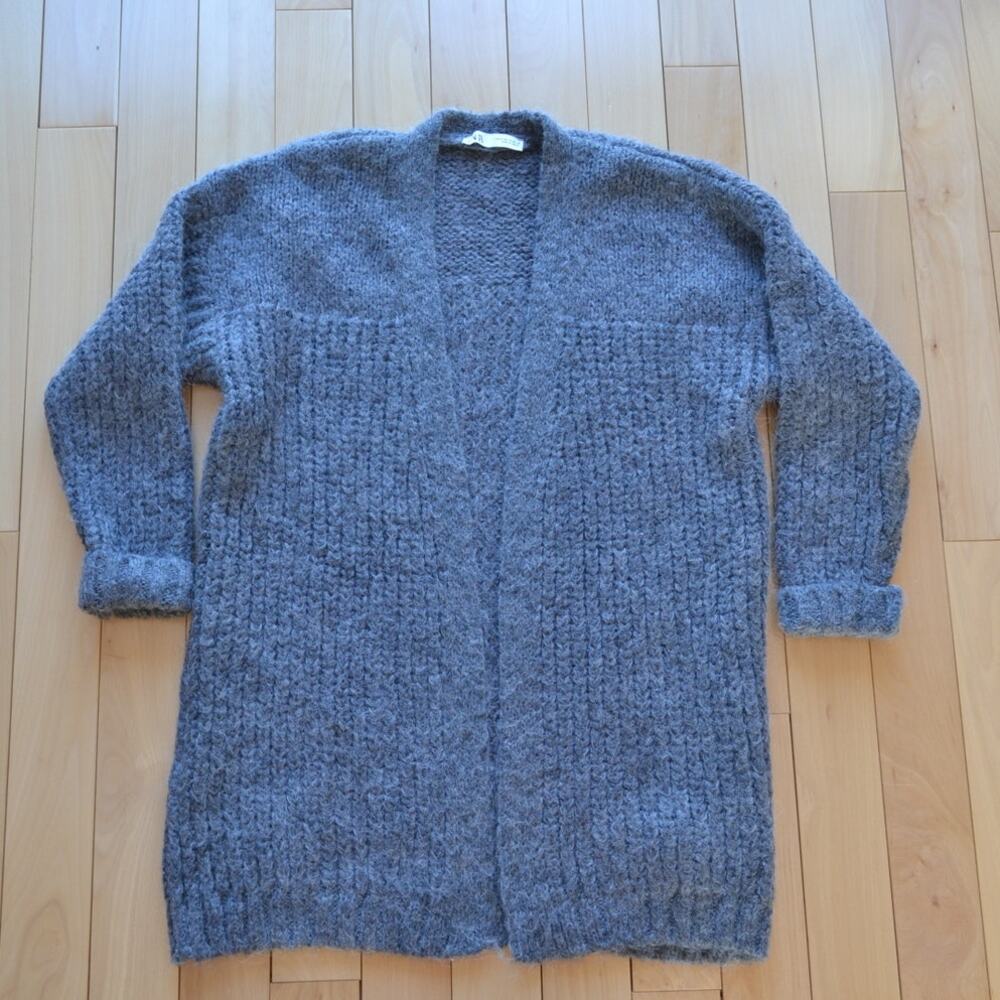 Zara Wool Blend Knit Cardigan Sweater Gray Size Medium